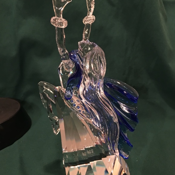 SWAROVSKI CRYSTAL DANCER "ISADORA" SCS 2002 ANNUAL - Picture 5 of 6
